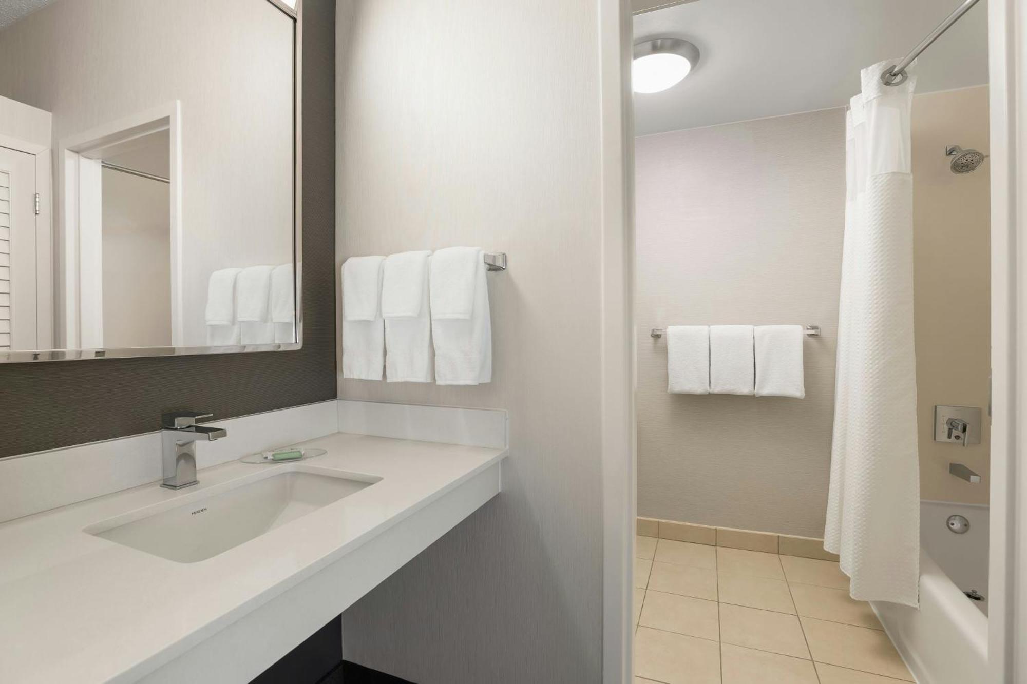 Courtyard By Marriott Minneapolis-St. Paul Airport Mendota Heights Kültér fotó