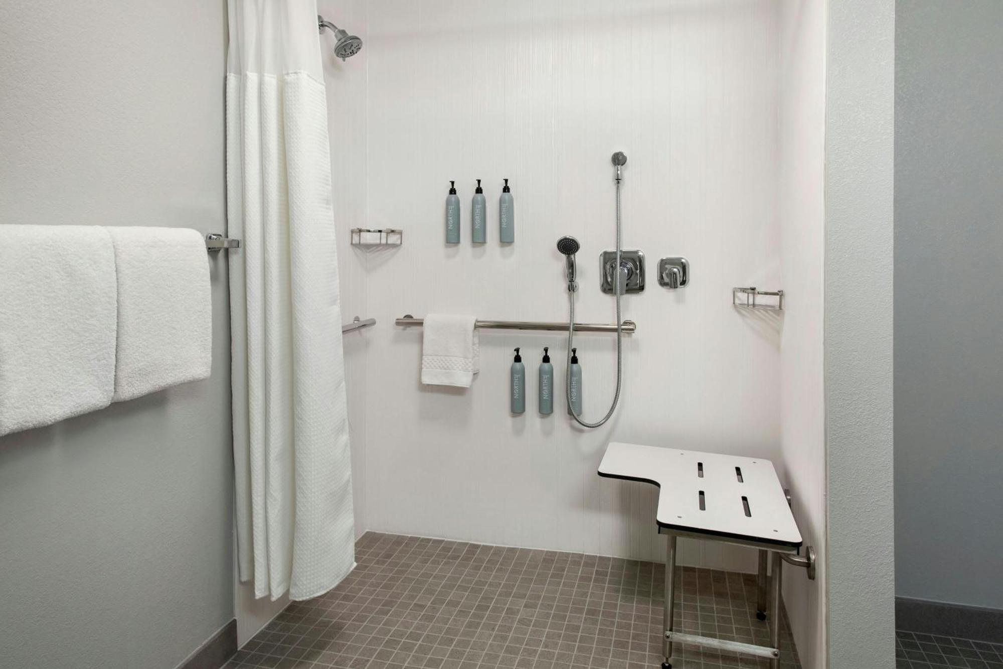 Courtyard By Marriott Minneapolis-St. Paul Airport Mendota Heights Kültér fotó